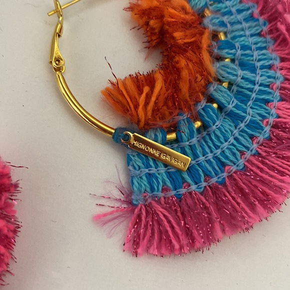 Beautiful earrings only worn once! From a Mignon Gavignon Sample Sale - Picture 2 of 2